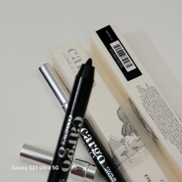 2 pk CARGO SWIMMABLES Eye Pencil 0.04 oz BLACK SEA NEW IN BOX - Picture 4 of 5